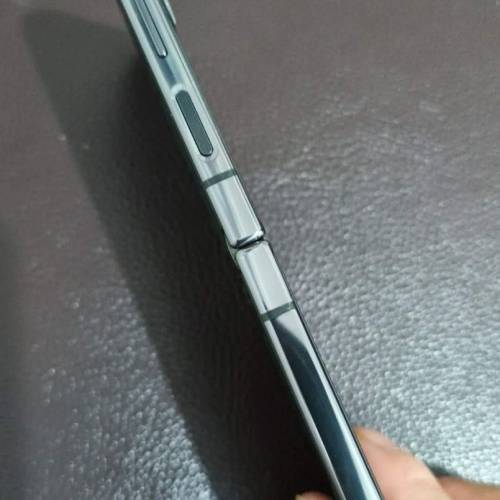 Samsung galaxy z flip 4