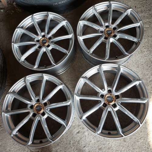 二手呔鈴 65876885 新界補呔 車呔 19吋 正廠日本RAYS 57 gram LIGHTS 19*8.5+33 5...