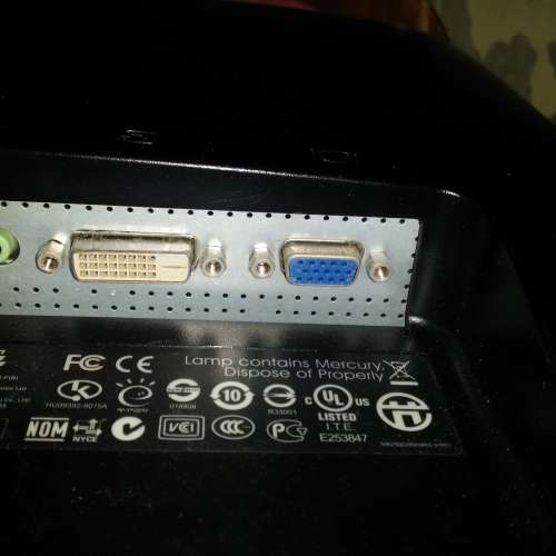 HP 20吋顯示器