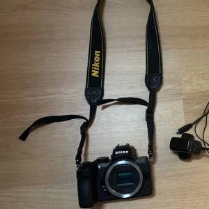 Nikon Z50 淨機身連Micro-USB 充電器