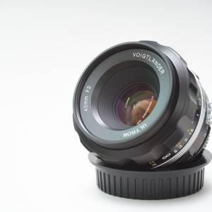 Voigtlander Ultron Aspherical 40mm F2 SL IIs