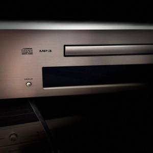 ONKYO C7030 CD Player