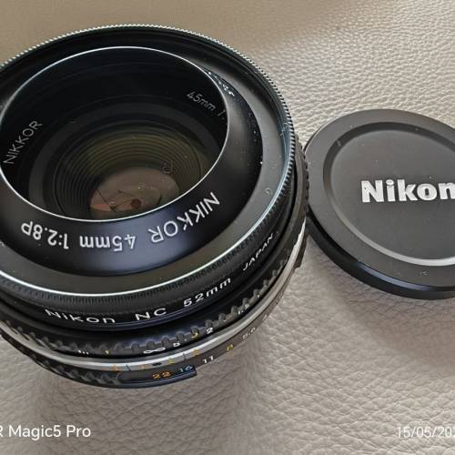 Nikon  45mm f/2.8P black