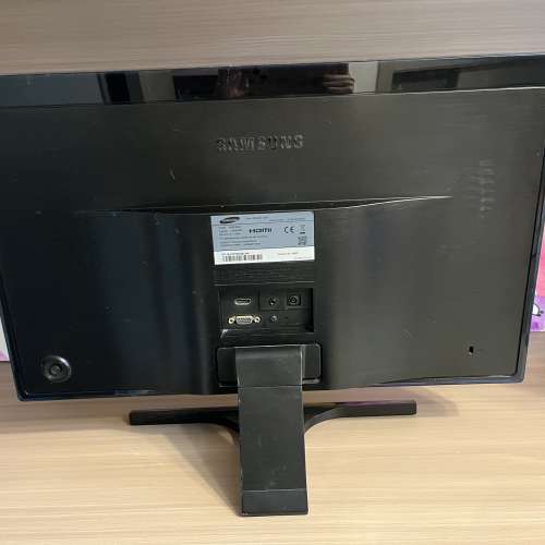 ASUS VG32VQ 電競螢幕