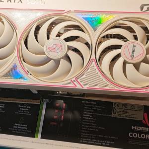 Colorful iGame Geforce RTX 5070 Ultra White OC 12GB-V