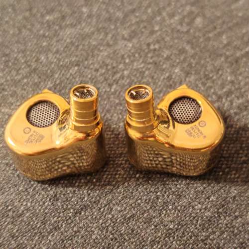 FiR Audio Xenon 6 (XE6) 無花崩 狀態良好 聲音正常