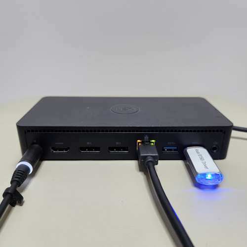 Dell D6000 通用擴充插槽座 USB3.0 HDMI Type-C DisplayPort