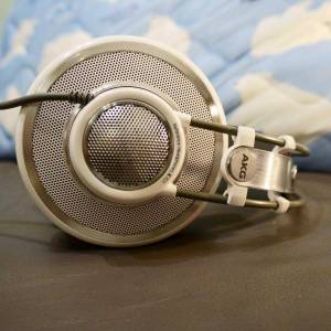 AKG K701 耳機
