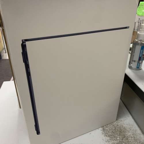 99%New US MacBook Air 13.6-inch (2025 M4) 256GB (16GB RAM) Midnight 保到30-1-...