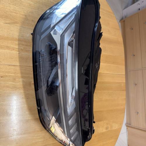 AUDI  Q5 右邊車頭燈組件 Q5