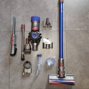 Dyson V8 Fluffy Pro Cordless Vacuum Cleaner 無線吸塵機 (新換電, 已清潔)