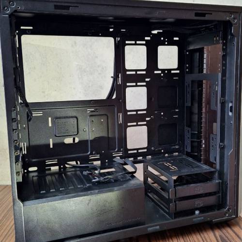 Cooler Master MasterBox Pro 5 RGB 機箱