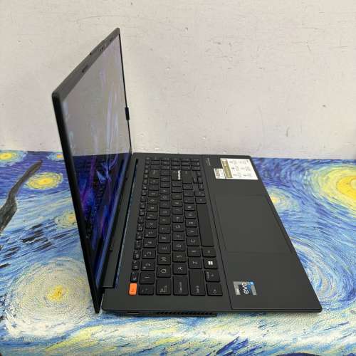 (輕薄華碩Vivobook🔥) ASUS VivoBook i5-13500H /16GB Ram/512GB SSD/黑色機身 / L...