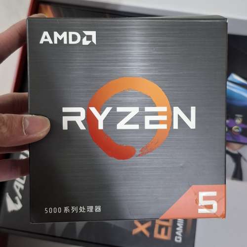 AMD Ryzen 5 5600X + Gigabyte  B550 AORUS 主機板