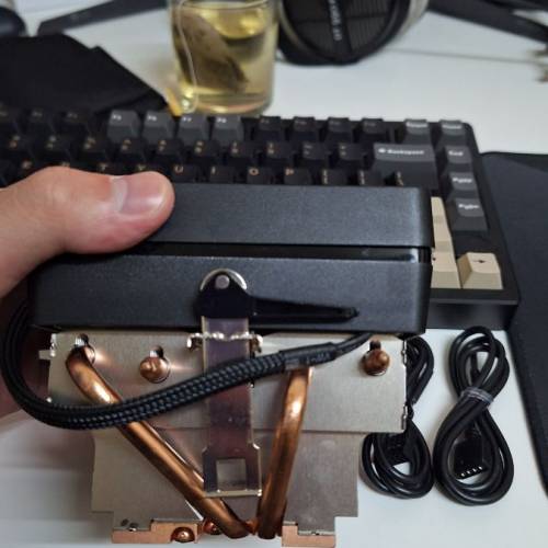 AMD Wraith Prism 幽靈散熱器