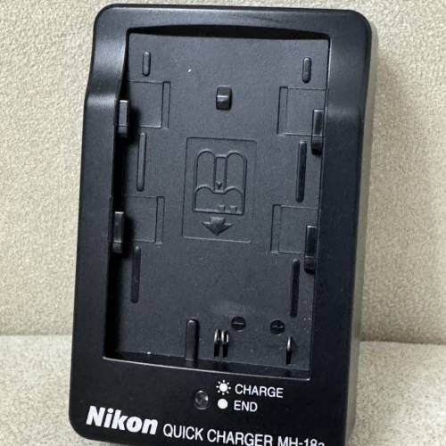 Nikon MH-22 MH-21 MH-18a 充電器