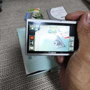 canon ixus 240HS