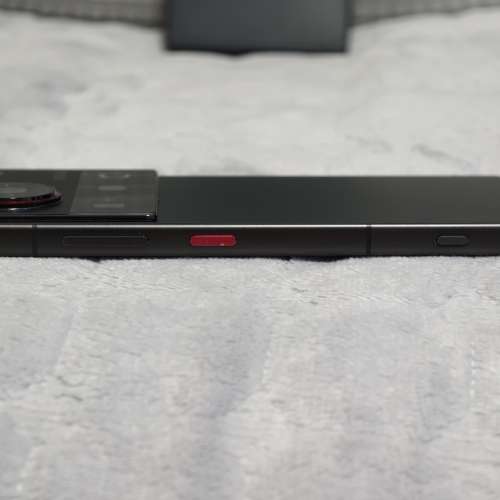 nubia Z70 Ultra 黑色 16GB+512GB 國行 95% 新