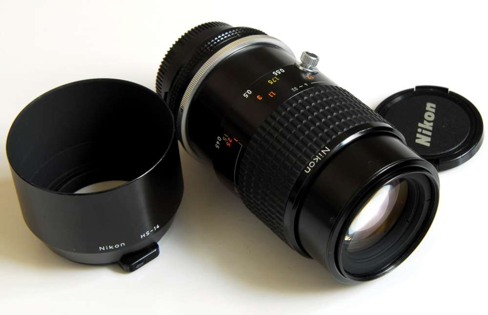 Nikon 105mm f2.8 Micro-nikkor AI-S 原廠HS-14金屬遮光罩95% new