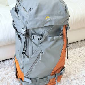 Lowepro Powder Backpack 500 AW &ndash; Grey/Orange 相機背囊
