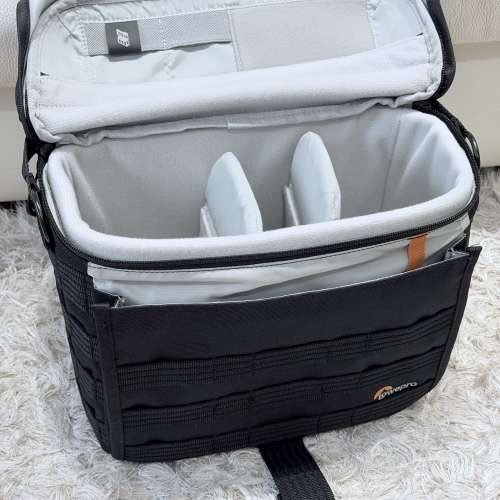 Lowepro ProTactic SH 180 AW 相機肩包