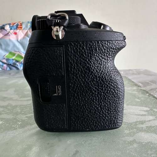 Sony a7iv a74 少用 行貨過保 有單有盒 長放防潮箱