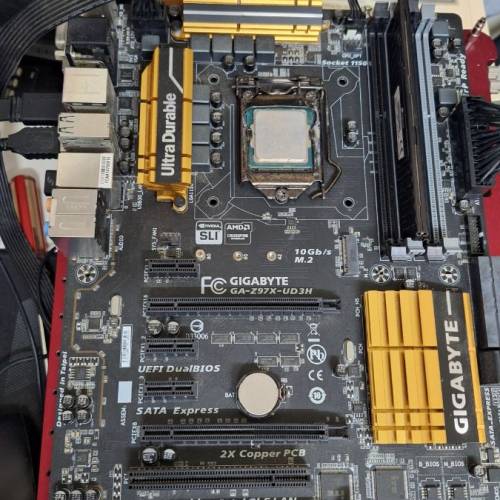 GIGABYTE GA-Z97X-UD3H