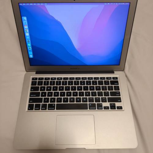 MacBook Air 13" (2017) - 8GB RAM / 256GB SSD (95%+ New, Excellent Condition)