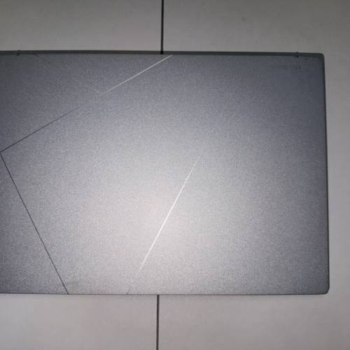 ASUS Zenbook 14 oled