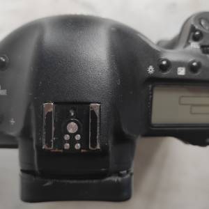 Canon EOS-1D Mark II N