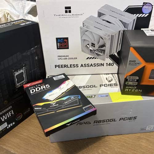 全白電竟主機7800x3d+5070