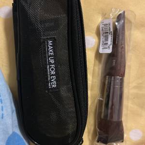 全新Make Upforever胭脂掃化妝掃連袋154 New make up brush with bag