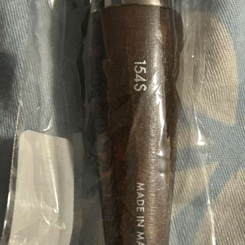 全新Make Upforever胭脂掃化妝掃連袋154 New make up brush with bag