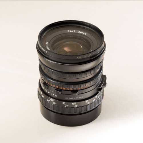 HASSELBLAD 50mm f/4 Carl Zeiss Distagon&reg; T* CFi FLE
