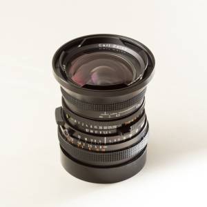 HASSELBLAD 40mm f/4 Carl Zeiss Distagon&reg; T*&nbsp;CF&nbsp;FLE
