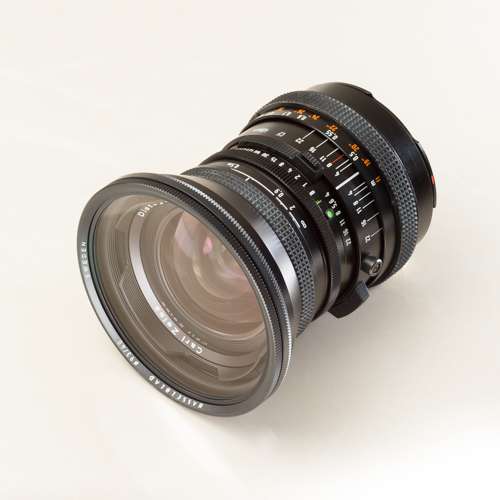 HASSELBLAD 40mm f/4 Carl Zeiss Distagon&reg; T*&nbsp;CF&nbsp;FLE