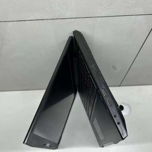 Intel&reg; Core&trade; i7-6700高階電競RGB手提電腦，GTX 1050 獨立顯卡，16G DDR4，Samsu...