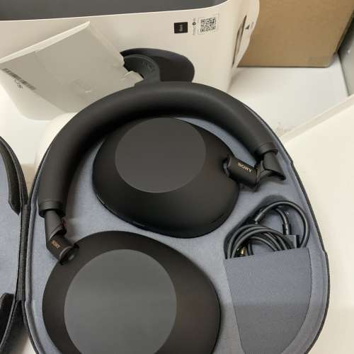 99%New Sony WH-1000XM6 Black