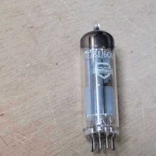 Mullard EZ81 6CA4