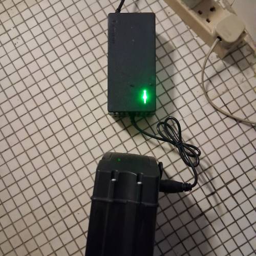 全新電動單車鋰電充電器