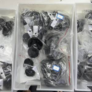 清貨全新鏡頭蓋及大小尺寸轉換接環