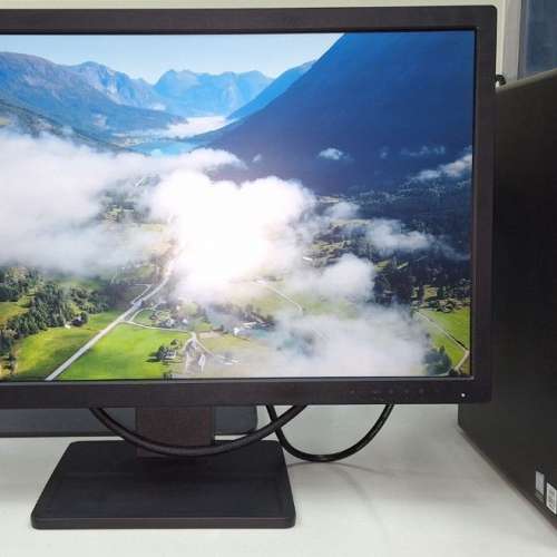 Lenovo M70s ThinkCentre Type 11DC intel i3 10100 256GB Nvme 1TB HDD 22" Monitor
