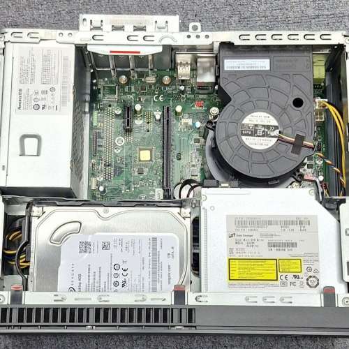 Lenovo M70s ThinkCentre Type 11DC intel i3 10100 256GB Nvme 1TB HDD 22" Monitor