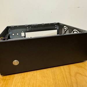 ITX 機箱連風扇