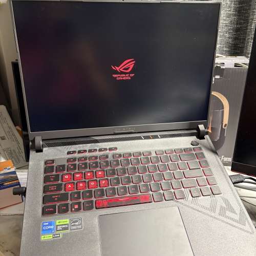 Asus ROG Strix G16 i7 13650, RTX4060
