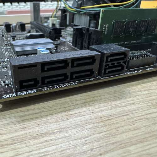MSI B150M + i5 6500 + 8GB ram