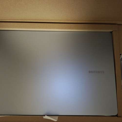 港行有保三星15吋Copilot Samsung Galaxy AI Book 4 Edge Laptop Snapdragon X126100