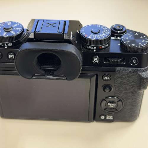 Fujifilm X-T5 body
