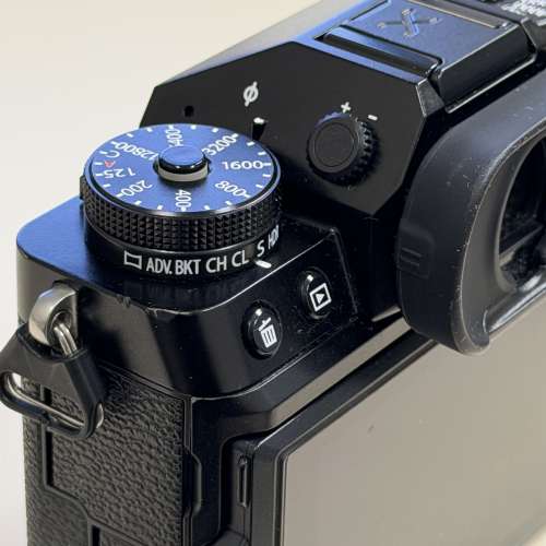 Fujifilm X-T5 body