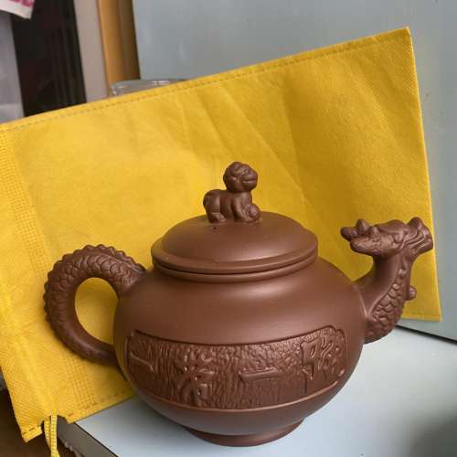 紫砂茶壺500ml(龍型款）